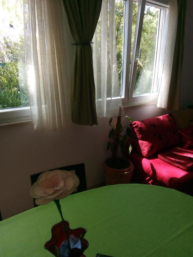 Studio Apartman Marita Split Exterior foto
