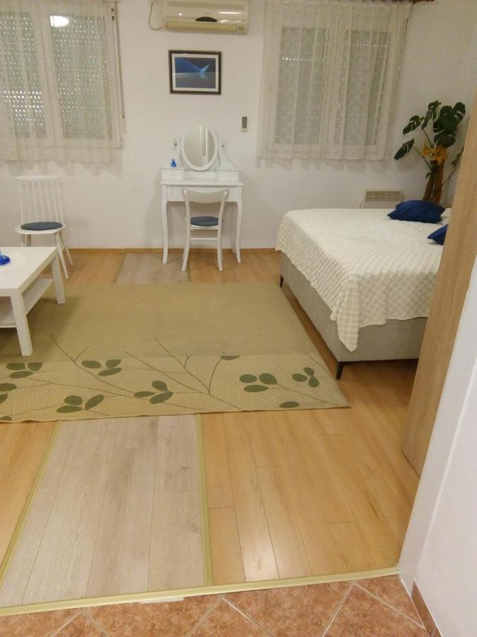 Studio Apartman Marita Split Exterior foto